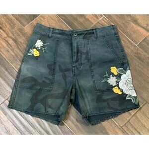 Free People Floral Embroidered Camo Shorts Frayed Hem Boho Festival Cotton Sz 2